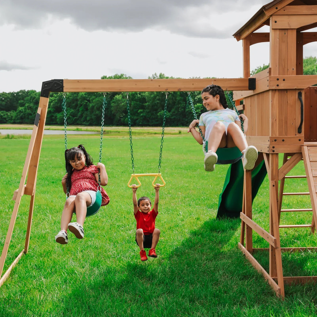 Sterling Point Swing Set – A Backyard Playground for Endless Adventure