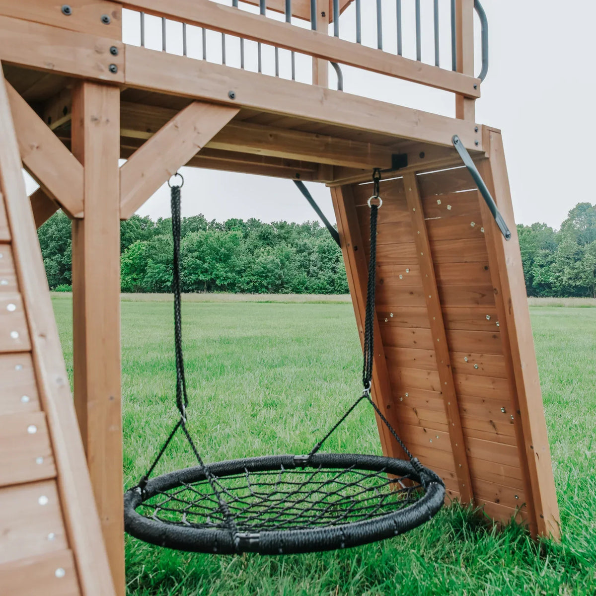 Sterling Point Swing Set – A Backyard Playground for Endless Adventure