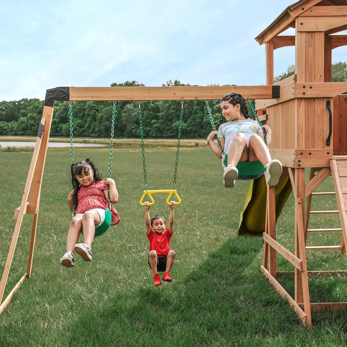 Sterling Point Swing Set – A Backyard Playground for Endless Adventure