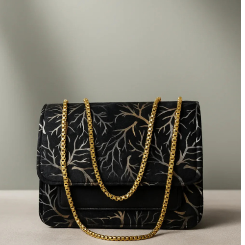 Croosbody black bagg