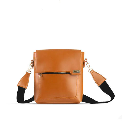 Orange shoulder bags